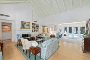 210 Jamaica Lane, Palm Beach, FL 33480 Sold 12/18/24