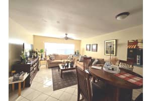 610 SE 2nd Avenue L7, Deerfield Beach, FL 33441 Sold 09/12/24