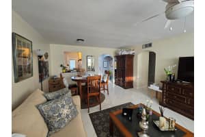 610 SE 2nd Avenue L7, Deerfield Beach, FL 33441 Sold 09/12/24