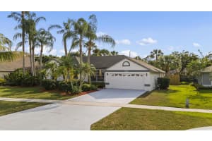 152 Kings Way, Royal Palm Beach, FL 33411, Sold 10/04/24