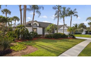 152 Kings Way, Royal Palm Beach, FL 33411, Sold 10/04/24