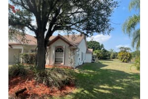 407 SW Redwood Cove, Port Saint Lucie, FL 34986 Sold 06/26/24