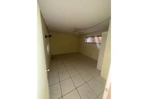 2687 N Garden Drive 105, Lake Worth, FL 33461 - MLS#R10987193