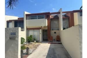 7685 SW 103rd Place, Miami, FL 33173 Sold 08/07/24