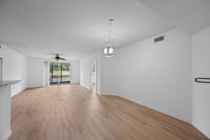 11720 Saint Andrews Place 105, Wellington, FL 33414 Sold 09/06/24