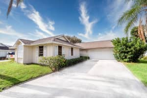 5635 SE Miles Grant Road, Stuart, FL 34997 Sold 08/08/24