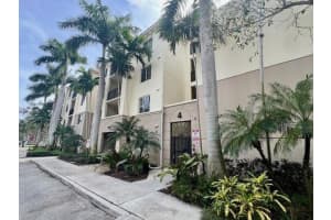 4 Renaissance Way 212, Boynton Beach, FL 33426 Sold 09/20/24