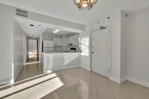 104 SW 9th Street 1403, Miami, FL 33130 - MLS#R10987391