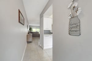 2804 Victoria Way M2, Coconut Creek, FL 33066 Sold 01/13/25