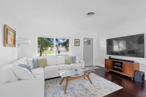 1403 Crest Drive, Lake Worth, FL 33461 Sold 06/11/24