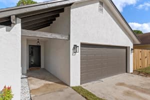 867 Sunflower Avenue, Delray Beach, FL 33445 Sold 09/05/24