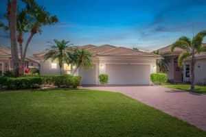 3189 SE Carrick Green Court, Port Saint Lucie, FL 34952 Sold 12/09/24