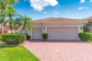 3189 SE Carrick Green Court, Port Saint Lucie, FL 34952 Sold 12/09/24