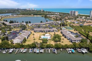 3216 S Lakeview Circle 5202, Hutchinson Island, FL 34949 Sold 08/21/24