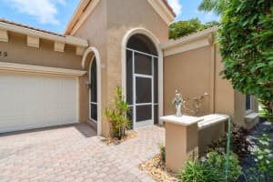 9725 Via Grande W, Wellington, FL 33411 Sold 09/03/24