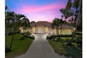 60 N River Road, Sewalls Point, FL 34996 Sold 02/27/25