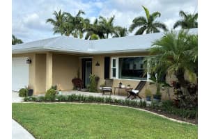 2653 NW S Shore Rd, Stuart, FL 34994, Sold 09/12/24