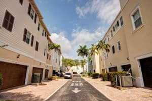 155 Indian Creek Parkway 104, Jupiter, FL 33458 Sold 09/05/24