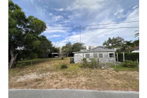 4211 NE 8 Avenue, Oakland Park, FL 33334 Sold 10/18/24