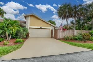 7820 Stanway Place W, Boca Raton, FL 33433 Sold 07/01/24