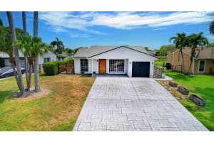 9090 W Chrysanthemum Drive W, Boynton Beach, FL 33472 Sold 07/23/24