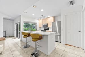 2802 Lakemont Court, Palm Beach Gardens, FL 33403 Sold 10/01/24