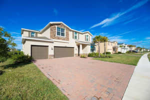 7580 NW Archerfield Drive, Port Saint Lucie, FL 34987 Sold 09/06/24