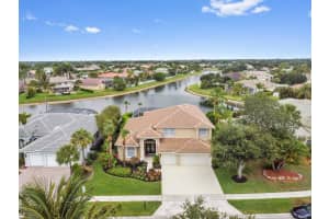 11319 Edgewater Cir, Wellington, FL 33414, Sold 08/30/24