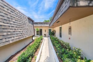 425 NW 11th Street, Boca Raton, FL 33432 Sold 07/15/24