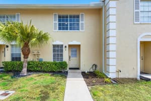 210 Foxtail Drive Apt F, Greenacres, FL 33415 Sold 09/16/24