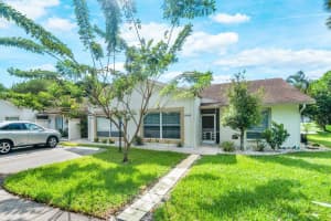 848 Lago Road, Delray Beach, FL 33445 Sold 08/28/24