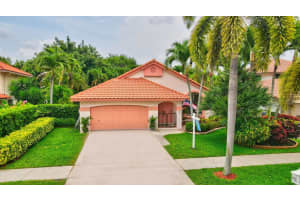 544 NW 38 Avenue, Deerfield Beach, FL 33442 Sold 07/25/24