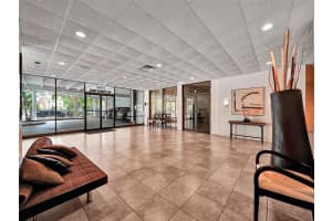 6900 Bay Drive 10c, Miami Beach, FL 33141 Sold 12/04/24