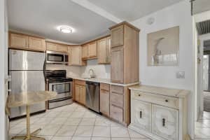 181 Mansfield E, Boca Raton, FL 33434 Sold 03/10/25