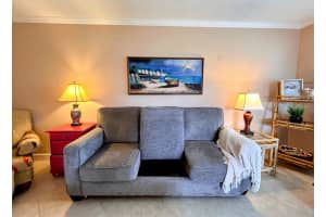 200 Horizons W 212, Boynton Beach, FL 33435 Sold 08/05/24