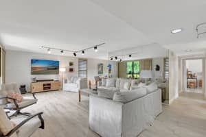 120 S Ocean Boulevard 1-D, Delray Beach, FL 33483 Sold 03/21/25