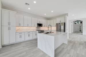 8824 Palm River Drive, Lake Worth, FL 33467 Sold 01/24/25