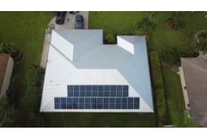 426 NE Vanda Terrando, Jensen Beach, FL 34957 Sold 07/01/24