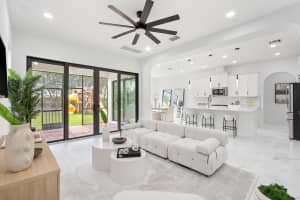 9260 Meridian Drive E, Parkland, FL 33076 Sold 09/03/24