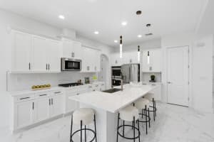 9260 Meridian Drive E, Parkland, FL 33076 Sold 09/03/24