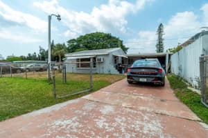 1206 S Ridge Road, Lake Worth, FL 33462 - MLS#R10988966