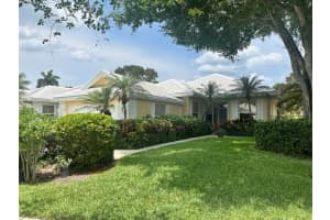 8570 Wakefield Drive, Palm Beach Gardens, FL 33410 Sold 10/02/24