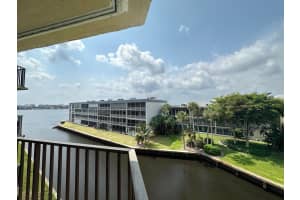 896 N Federal Highway 425, Lantana, FL 33462 Sold 11/01/24