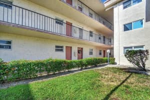 709 Lori Drive 111, Palm Springs, FL 33461 Sold 09/19/24
