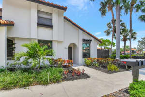 5677 Fox Hollow Drive A, Boca Raton, FL 33486 Sold 03/26/25