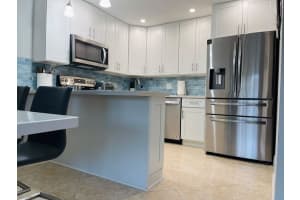 236 Pine Hov Circle D-1, Greenacres, FL 33463 Sold 07/11/24