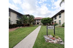 841 SW South River Dr APT 205, Stuart, FL 34997, Sold 09/10/24