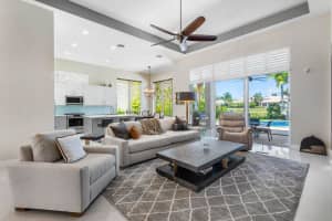 104 Siesta Way, Palm Beach Gardens, FL 33418, Sold 11/08/24