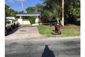 420 NW 7th St, Boynton Beach, FL 33426, Sold 10/01/24