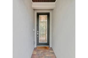 8250 Hanoverian Dr, Wellington, FL 33467, Sold 08/12/24
